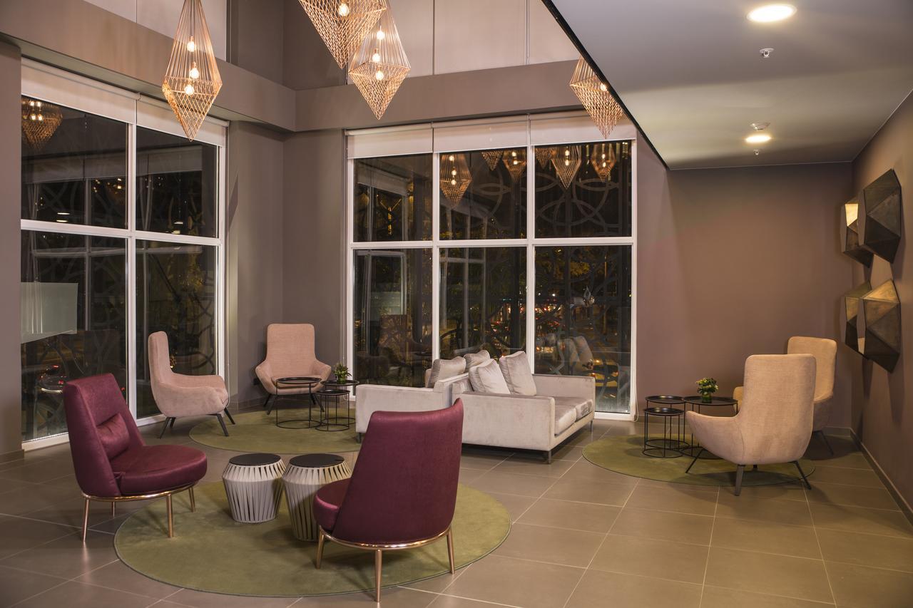 City Express Plus By Marriott Medellin Colombia Zimmer foto
